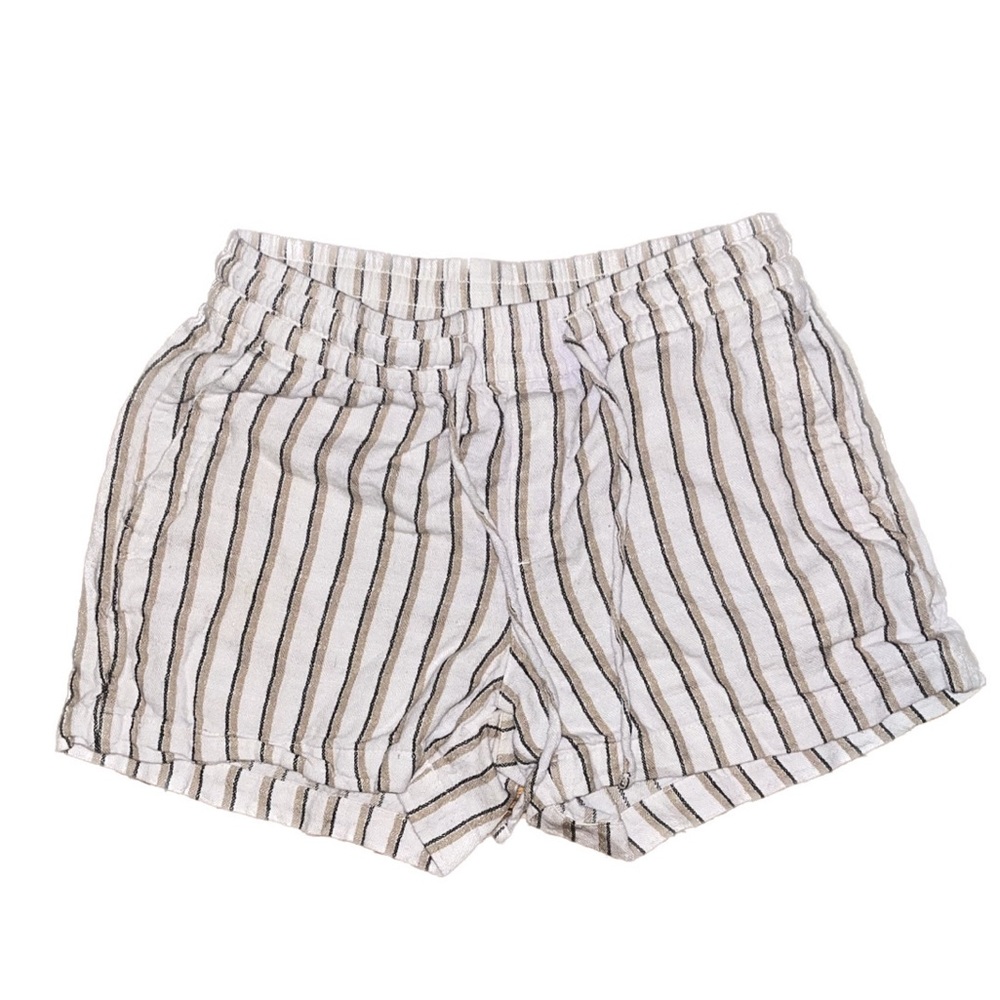 Stripped summer shorts